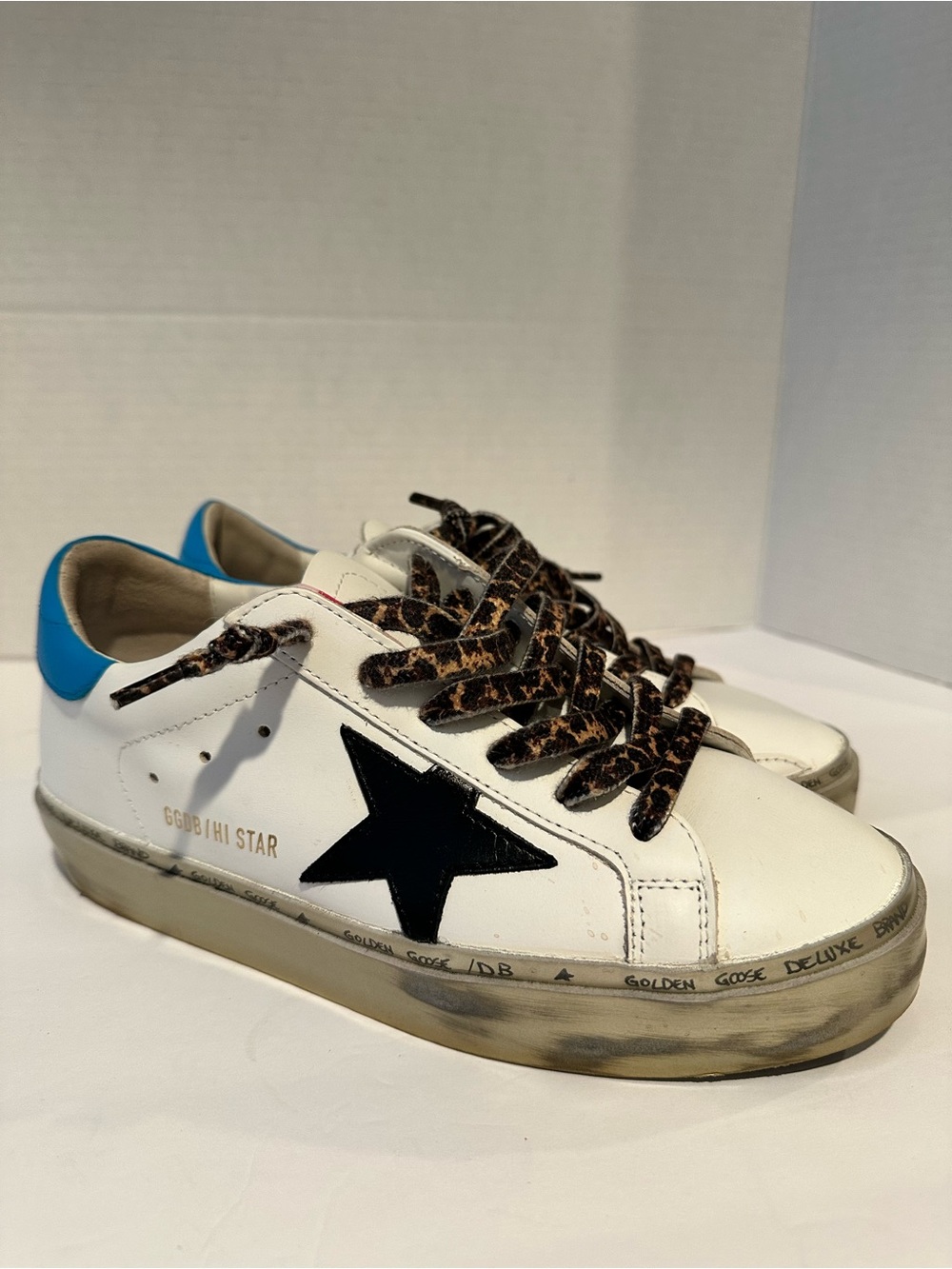 37 Golden Goose Hi-Star Women’s White Leather Sneakers Black Star Blue Heel